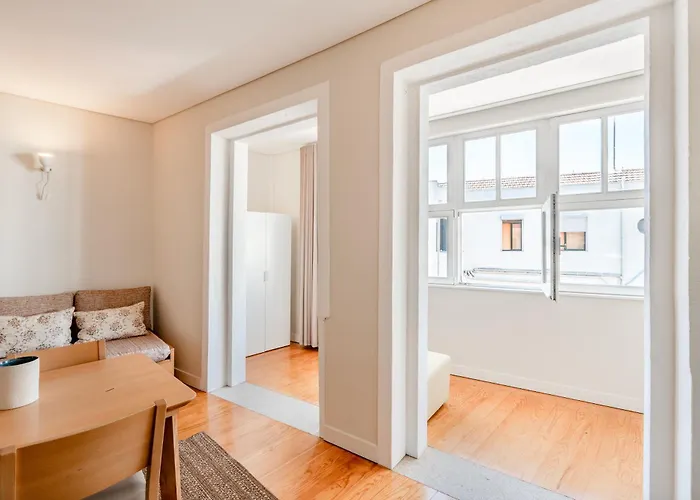 Viva Three Magi Residence OOporto